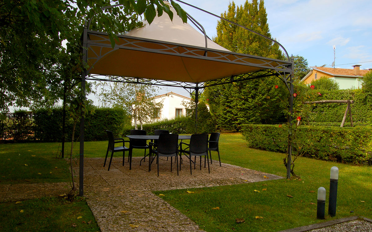 gazebo gazebo residence la mason