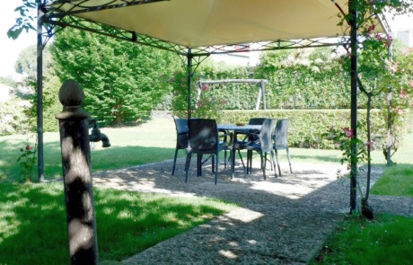 gazebo-2 gazebo Residence La Mason
