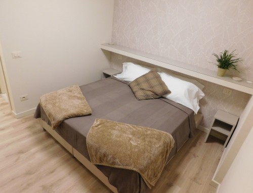 Loft L3 bedroom with king-size bed