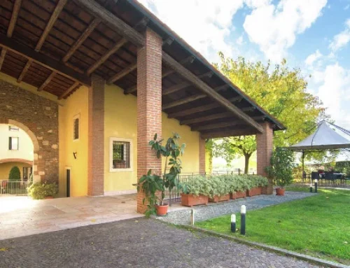Giardino comune per rilassarsi- Esterni del Residence