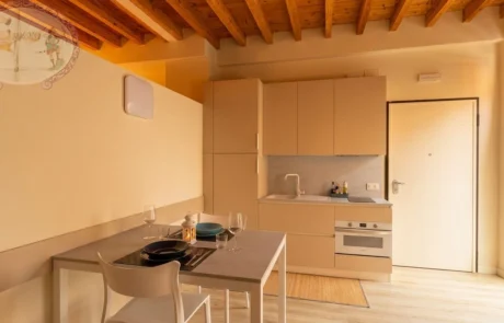 L1 . cucina e tavolo da pranzo L1 . cucina e tavolo da pranzo