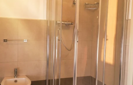 203 bagno doccia 203 bagno doccia