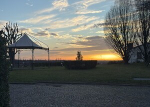 esterno al tramonto