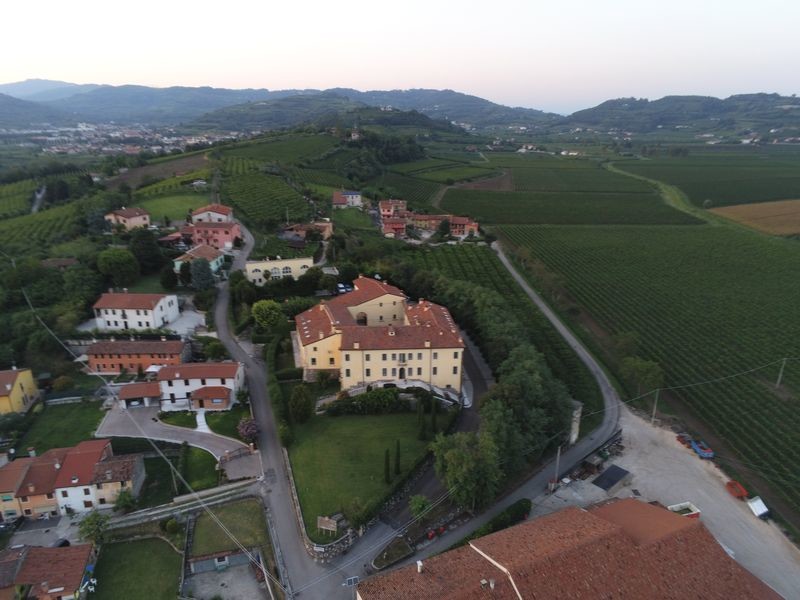 Aerial view of Contrada Mason